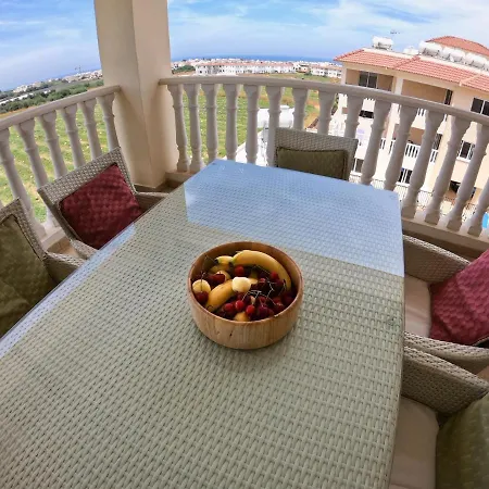 3m Spacious Apt With Pool And Sea Views, Kapparis Apartment Paralimni